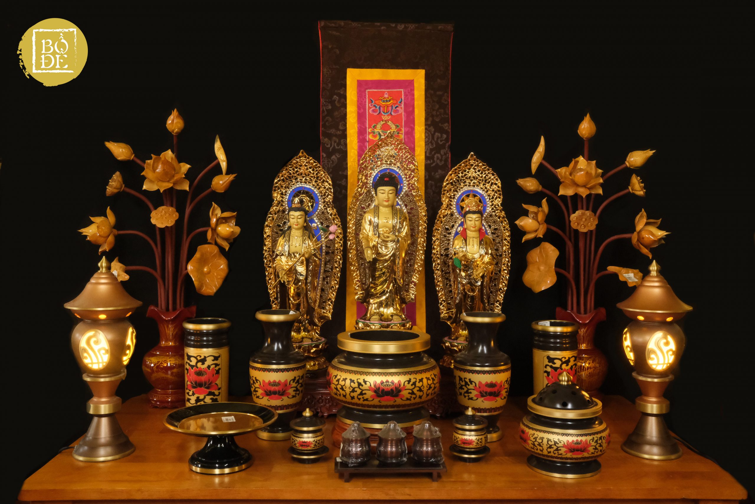 Vật Phẩm Phật Giáo: Vật phẩm phật giáo là một phần không thể thiếu trong việc tôn thờ và cầu sự bình an. Những vật phẩm này bao gồm những đồ gốm, đồng, sứ, thủy tinh, đá quý… được chế tác một cách tinh xảo và giàu ý nghĩa. Cùng xem hình ảnh vật phẩm phật giáo đẹp mắt để tìm hiểu thêm về đạo Phật và tìm kiếm sự thanh tịnh!